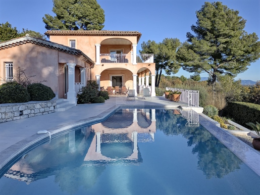 Vue Mer Panoramique - villa en parfait état avec un sublime jardin