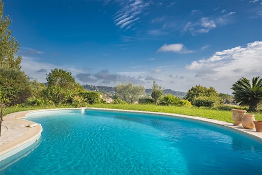 5 bedroom villa with swimming pool 225 M2 - la Colle sur loup