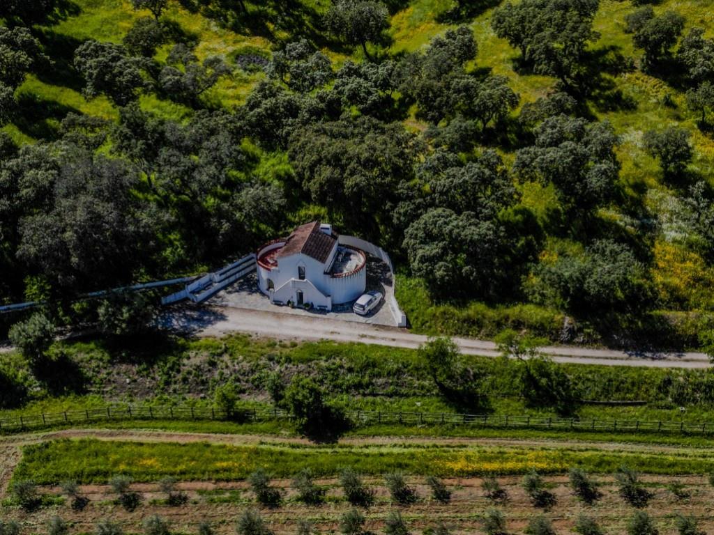 In Vila Viçosa a tourist farm of 23ha