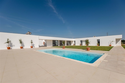 Une villa moderne aux portes d’Evora