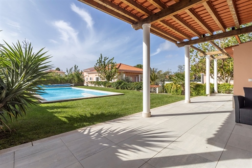 Villa T3, piscine et grand terrain, Vendas de Azeitão