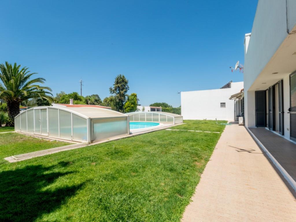 Farm with 2 T2 house, annex , orchard and pool, countryside of Palmela, Poceirão