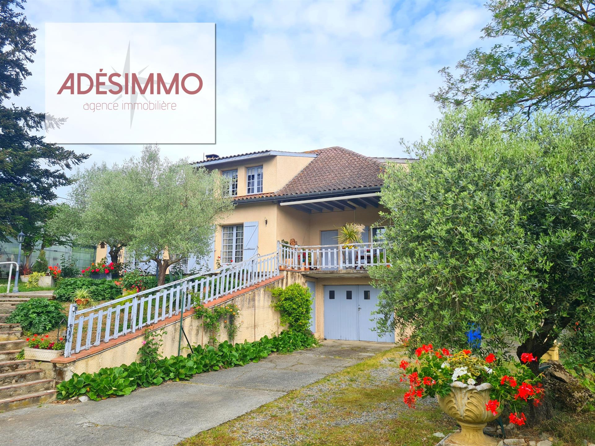 Villa T6 180 m2 south of Toulouse