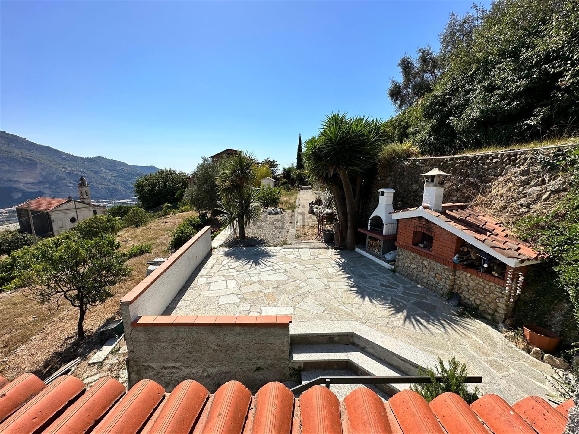 Ancien moulin entièrement rénové à vendre à Ventimiglia-Seglia.