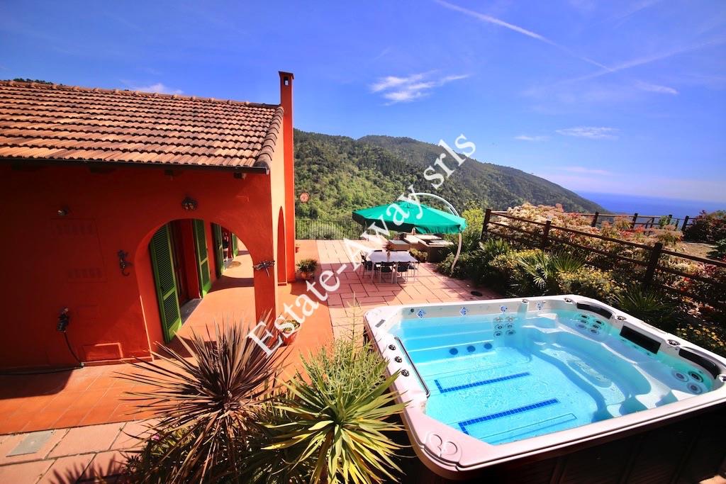 For Sale – Semi-Detached House with Sea View and Garden in Seborga 