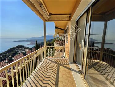 Апартамент с тераса и гледка море за продажба във Вентимиля "Mortola superiore" 