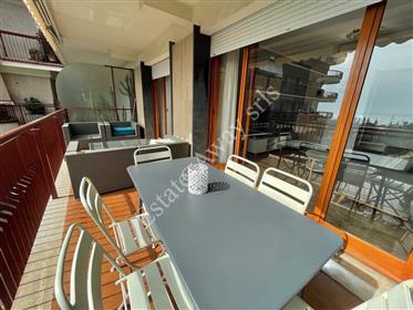 Apartment with terrace for sale in Bordighera.