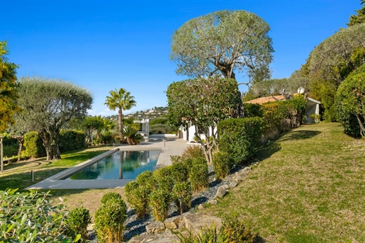 Magnificent Californian Villa Offering Breathtaking View