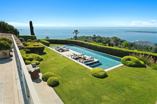 Super-Cannes, Villa avec vue mer panoramique, exposée Sud
