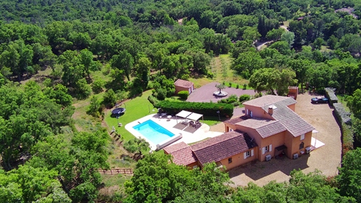 Provencal Villa, Swimming Pool, Countryside And Quiet