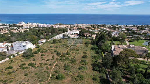 Terrain urbain à Praia da Luz avec vue sur la mer (Monte Lemos)
