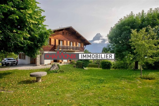 Combloux, big potential for this chalet of more than 330sqm