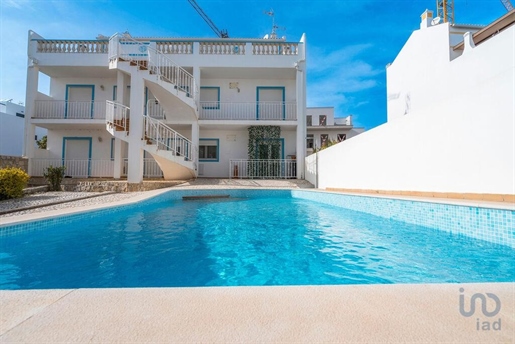 Apartment with 1 Rooms in Faro with 98,00 m²