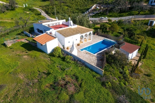 Casa / Villa T3 em Faro de 121,00 m²