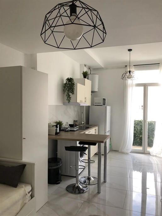 Apartment - Saint Raphaël - 1 room -