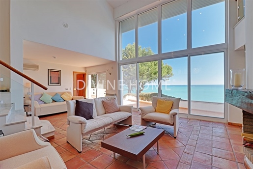 Luxusvilla in exklusiver Lage mit 180 Dergree Panoramablick auf das Meer