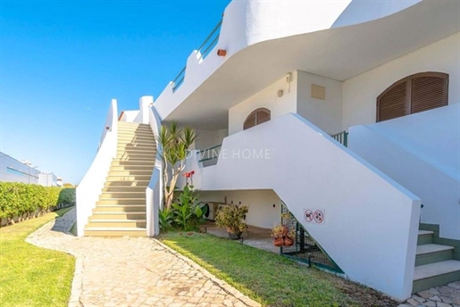 Completely renovated 2 bedroom apartment , 3 private balconies just 9 minutes walking from the beach