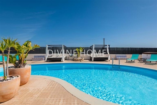 Multifamily villa in the countryside of Albufeira