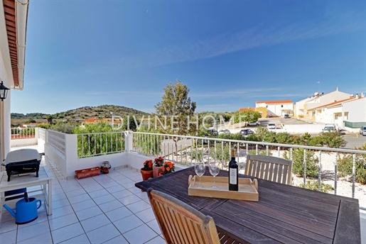 3 bedroom apartment in Paderne with big terrace and great views