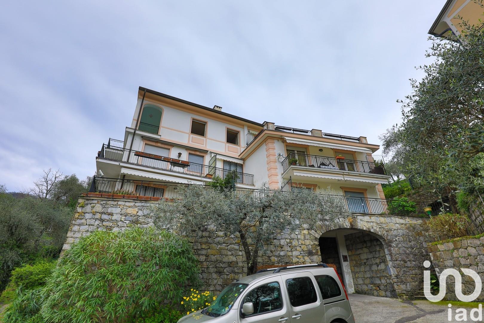 Sale Apartment 163 m² - 4 bedrooms - Rapallo