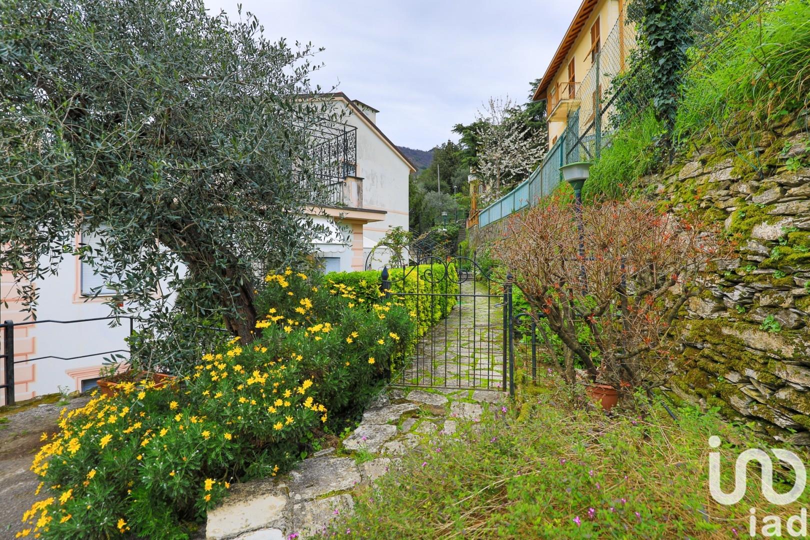 Sale Apartment 163 m² - 4 bedrooms - Rapallo