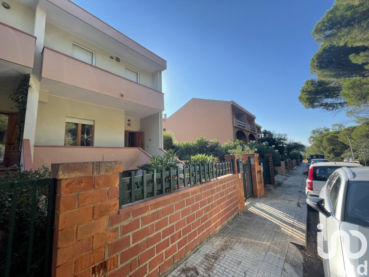 Sale Detached house / Villa 178 m² - 3 bedrooms - Alghero