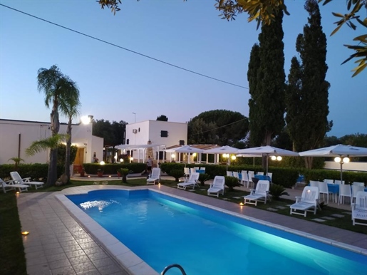Jolie villa moderne de 4 chambres - avec piscine - jardin exclusif