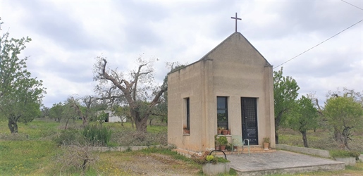 Farmhouse to Develop with Chapel