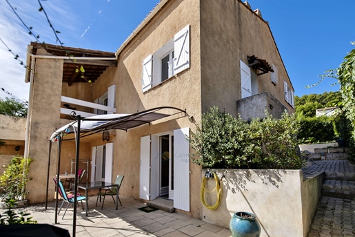Carnoux en Provence : Villa T5 - Piscine - Vue dégagée
