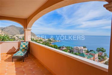 Spacious Villa With Amazing Sea Views