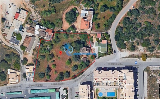 Terreno para construção com 4070m2 localizado em Almancil