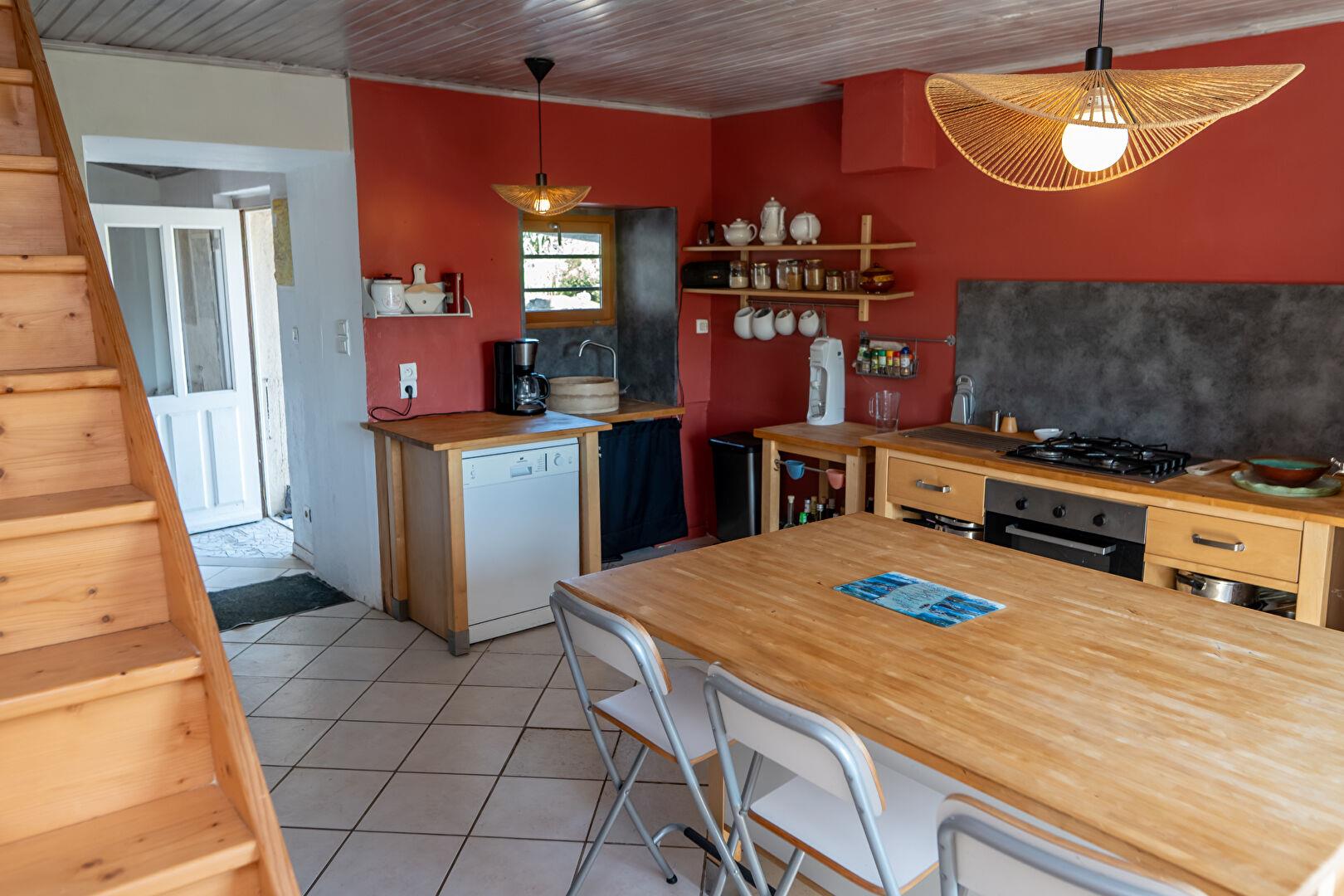 Stone house with view and land, near the Rhone Valley