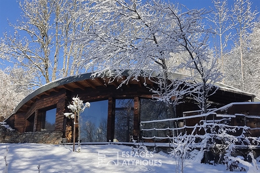 Un tríptico de ecolodges, para un alojamiento insólito en Ardèche y Haute Loire.