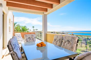 Spectacular 3 bedroom flat with sea views 5 minutes from Benicassim.