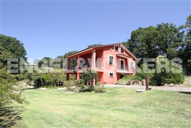 Purchase: House (05026)