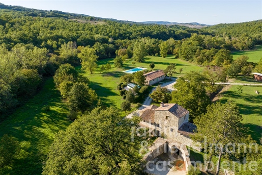 Beautifully restored grain mill with guest house and pool near Todi in Umbria - ideal for keeping ho