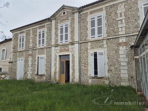 Razac-Sur-L'isle (24) Maison de Maitre t8 volledig gerehabiliteerd (2023).
