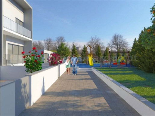 Terrain avec projet approuvé, pour la construction de condominium de 20 maisons, Valongo