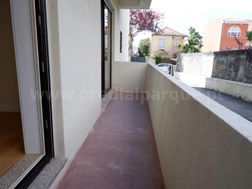 Apartamento de 3 dormitorios con terraza y garaje individual, Boavista