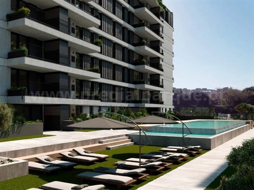 Appartement de 3 chambres avec balcon et garage individuel, Ramalde