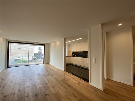 Appartement de 2+1 chambres à coucher - 50 mètres de la plage de Brito - S.Felix da Marinha