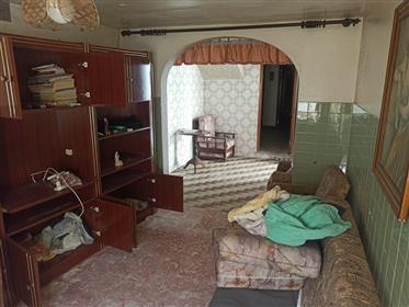 Gebrauchte Villa mit 5 Schlafzimmern im Zentrum von Pataias