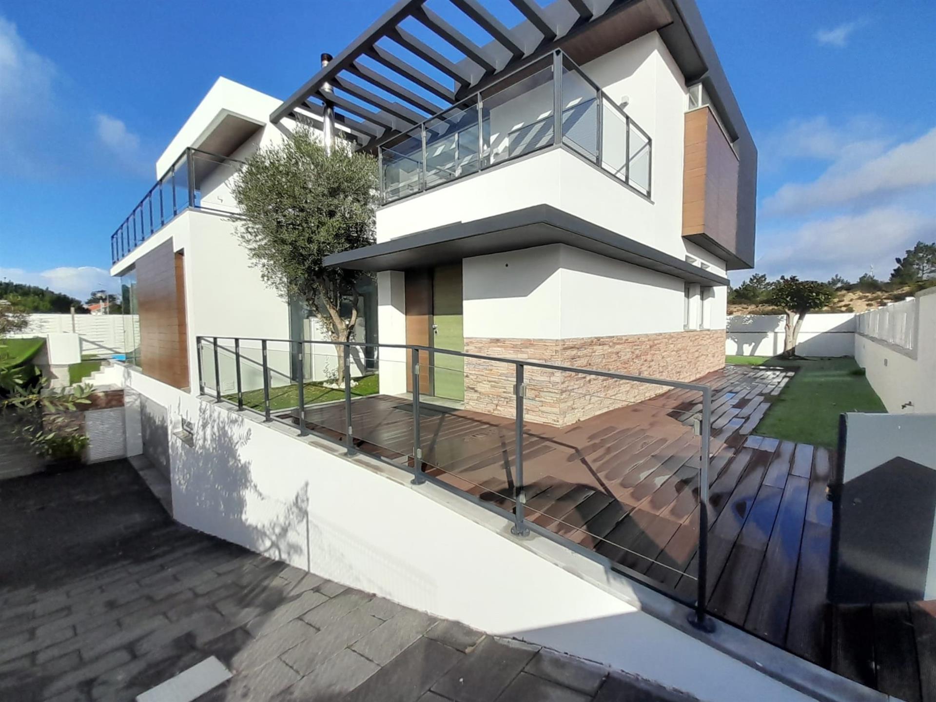 House 4 Bedrooms - Pedra do Ouro