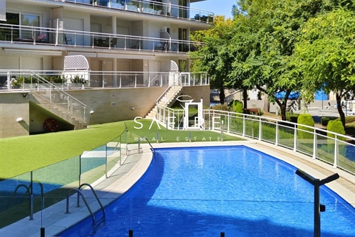 Exclusivo apartamento con gran terraza y patio, vistas al Puerto Náutico Platja d´Aro