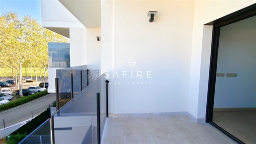 Ático solarium de lujo con terraza privada y vistas impresionantes en Platja d'Aro