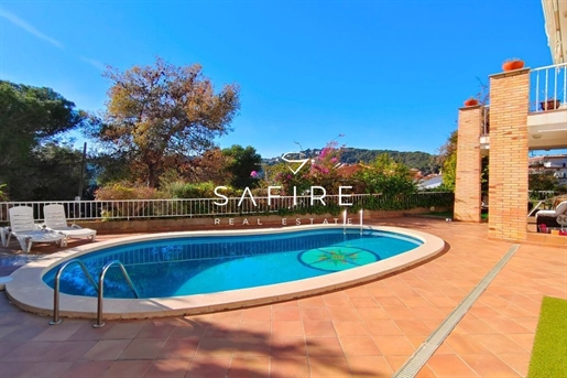 Exclusive property with garden and pool Tossà de Mar