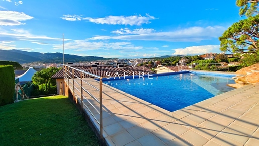 Beautiful house with pool 300m from the beach in Sant Feliu de Guixols