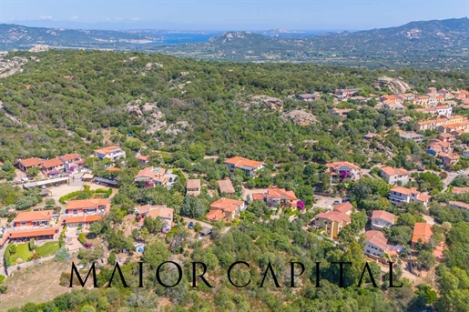 Villa a schiera di 213 m2 a Olbia