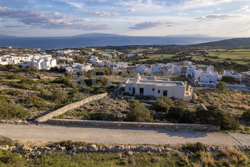 603870 -A Vendre Terrain 540m² et maison inachevée à Aspro Chorio, Cyclades, Paros, 200