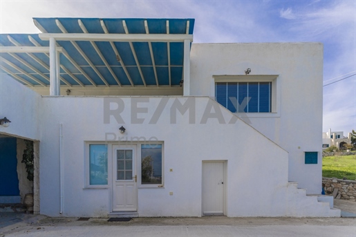 705069 - Two apartments for sale in Prodromos of Paros with sea view, 266,65 sq.m., €640.000